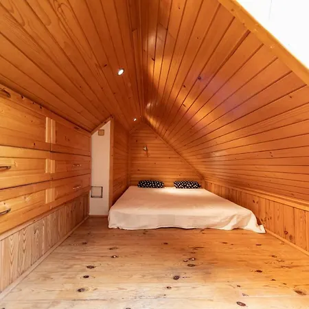 Romanticke V Podkrovi Idealne Pre Pary Alebo Rodinku-self Check Apartmán