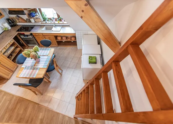 Romantic Attic Retreat Bratislava