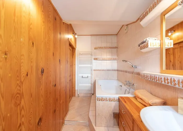 Apartament Romanticke V Podkrovi Idealne Pre Pary Alebo Rodinku-self Check *